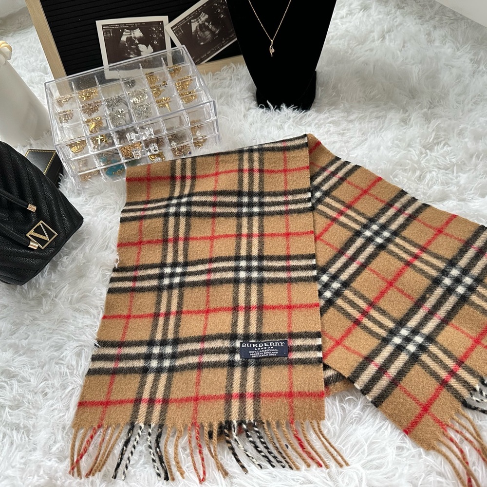 BURBERRY SCARF (Brown, Lambswool)